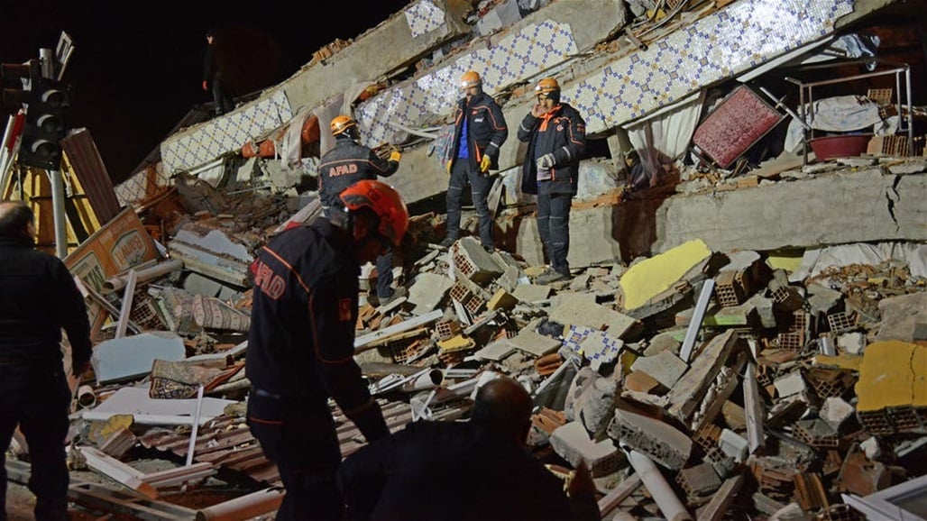 فريق إنقاذ عراقي يتوجه إلى تركيا للمساعدة بإنقاذ وإغاثة ضحايا الزلزال 