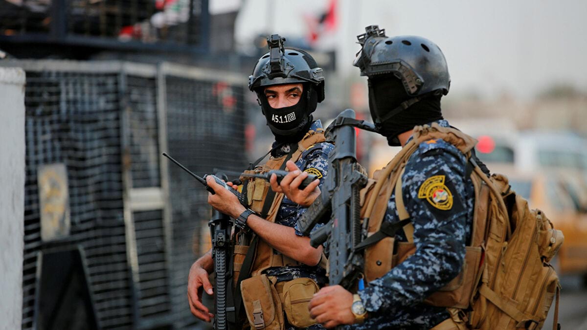 في بغداد.. قوة أمنية تطيح بشاب عشريني متهم بتوزيع منشورات متطرفة ضد المرجعية